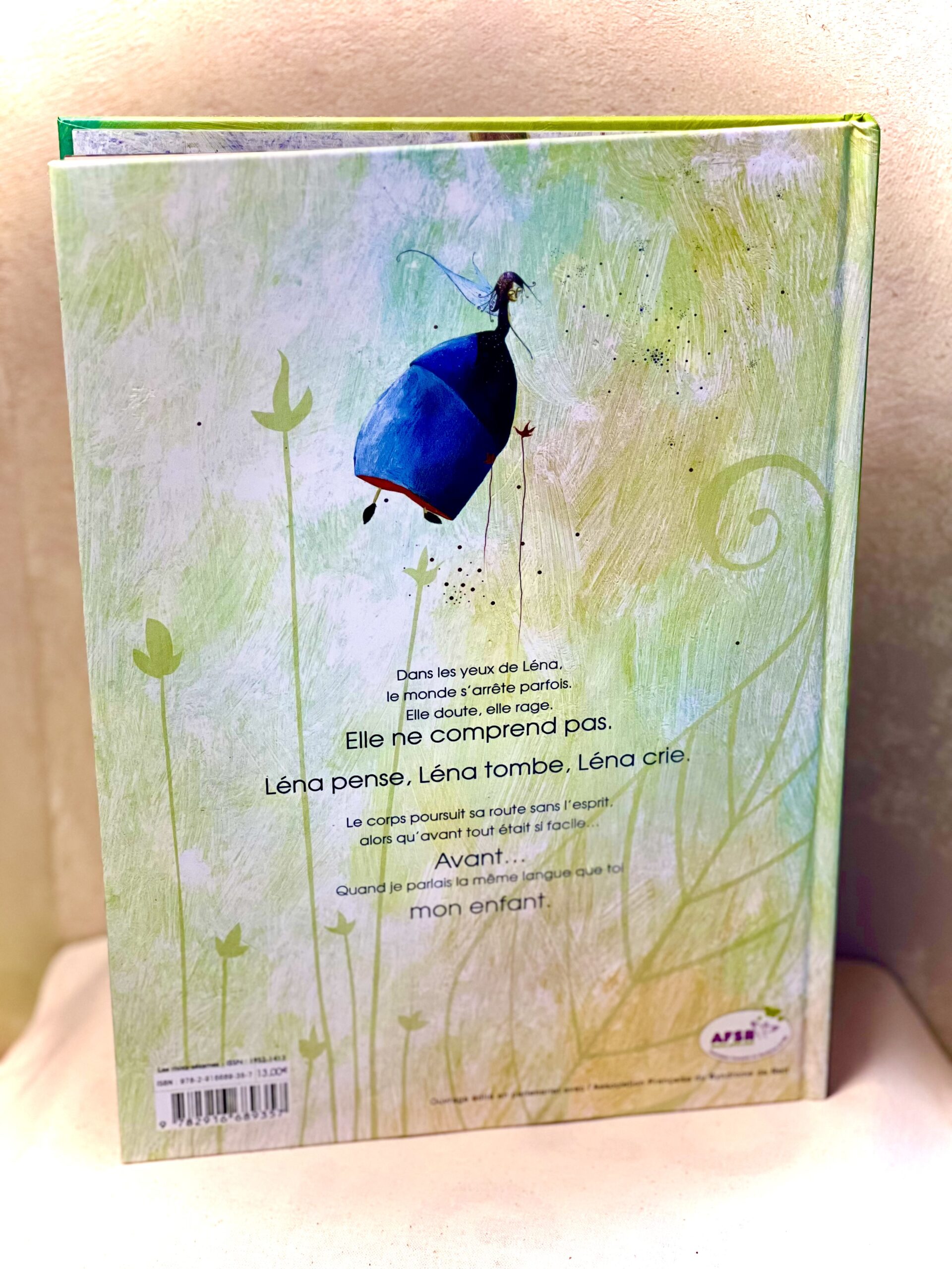 Livre Dans les yeux de Léna