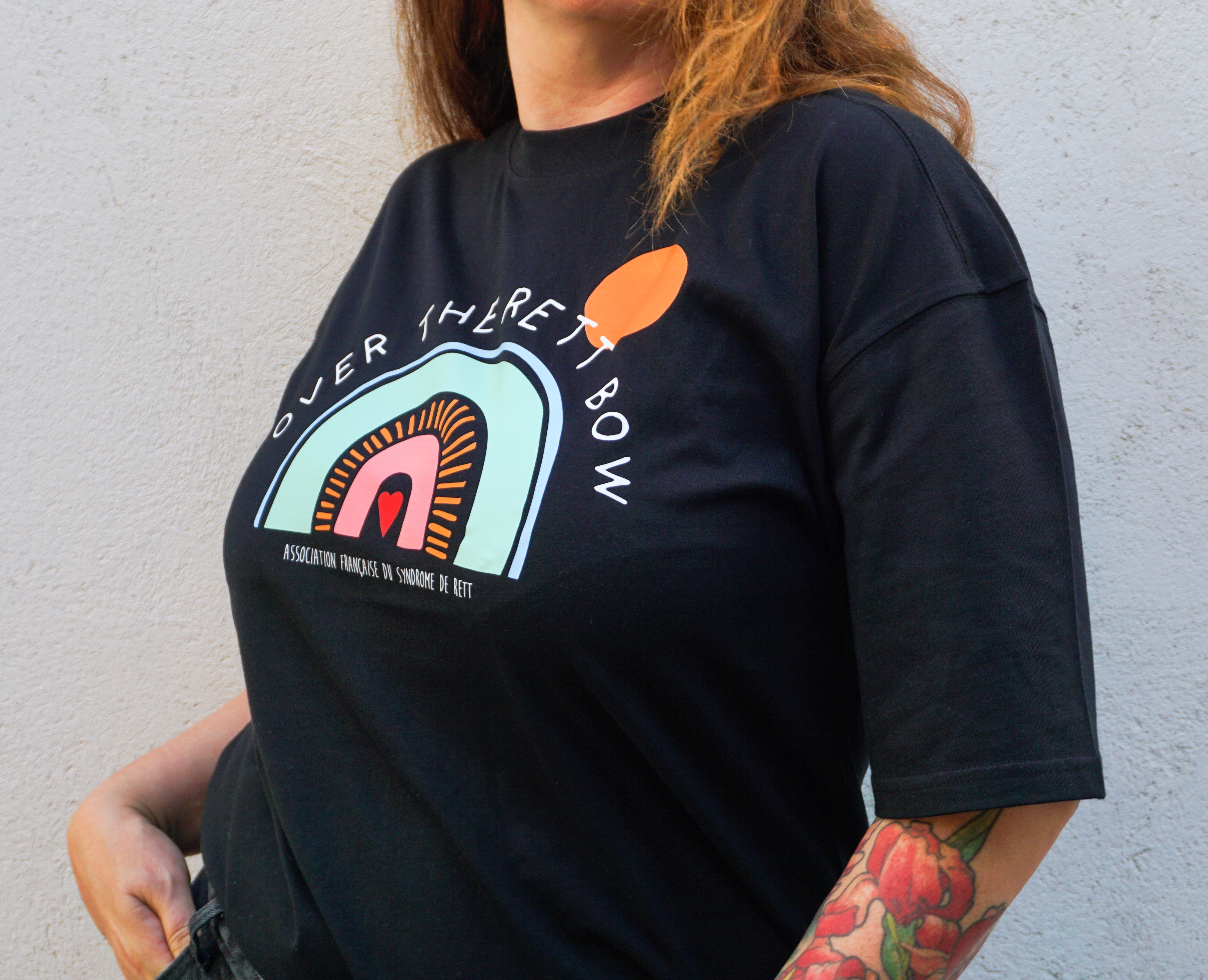 T-shirt noir overzise Over the Rett Bow
